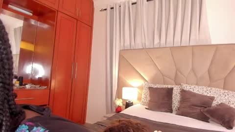 Snapshot of jasmin_melons chatting on June 5, 2026, 10:21 am jasmin_melons online show from June 5, 2026, 10:21 am
