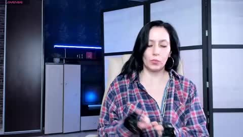 jasmin_milf online show from April 4, 2026, 3:42 pm
