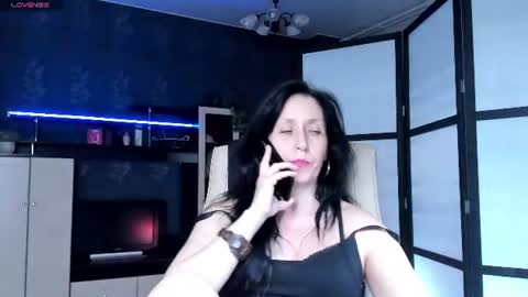 Snapshot of jasmin_milf chatting on July 7, 2026, 8:13 pm jasmin_milf online show from July 7, 2026, 8:13 pm