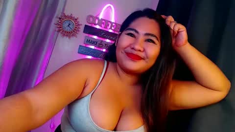 jasmineallure online show from February 11, 2026, 1:38 pm