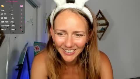 Jasmine Daze online show from October 23, 2025, 10:08 pm