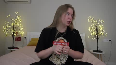 Jasmine online show from February 7, 2025, 4:14 pm