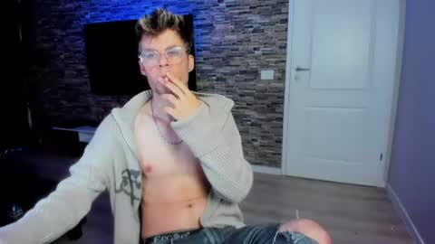 JasoN online show from June 14, 2026, 12:18 pm