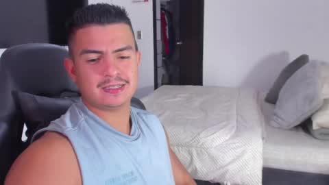 JBrooksXx online show from January 21, 2025, 7:39 pm