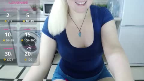 jassicaonline online show from November 4, 2025, 8:52 pm