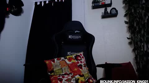 JKing  online show from October 23, 2025, 12:04 pm