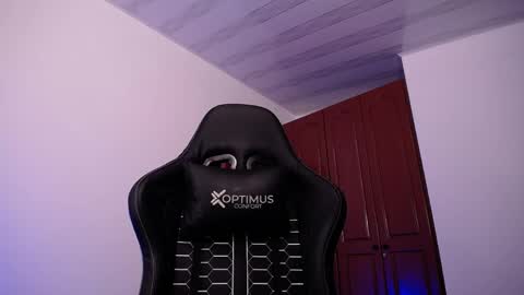 JKing  online show from April 8, 2026, 1:38 am