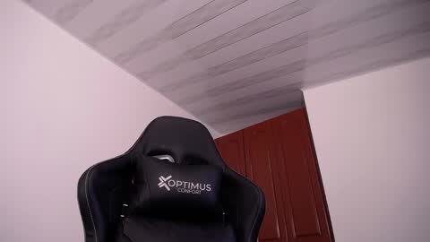 JKing  online show from April 16, 2026, 3:02 pm