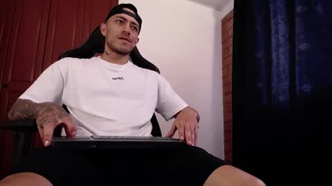 JKing  online show from May 29, 2026, 3:32 pm