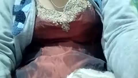 Snapshot of jasspreettt chatting on January 1, 2025, 5:01 am jasspreettt online show from January 1, 2025, 5:01 am