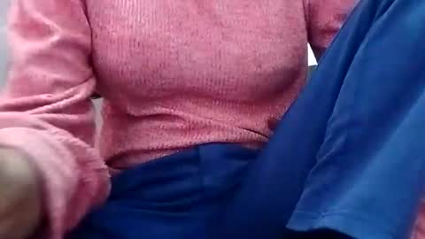 Snapshot of jasspreettt chatting on January 4, 2025, 8:49 am jasspreettt online show from January 4, 2025, 8:49 am