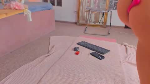 JassyeJoy online show from October 31, 2025, 5:30 am