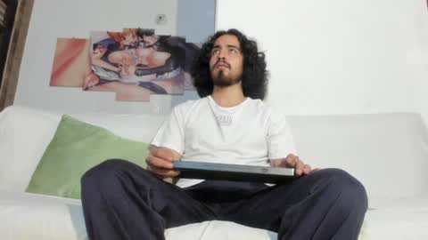 jave_rave online show from May 24, 2026, 12:10 pm