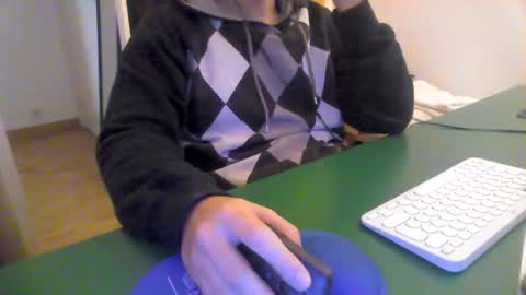 Snapshot of javi94valenciap chatting on February 16, 2025, 12:54 pm javi94valenciap online show from February 16, 2025, 12:54 pm