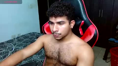 Snapshot of javier_hot27_ chatting on June 13, 2026, 7:01 pm Javier Herrera online show from June 13, 2026, 7:01 pm