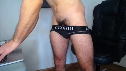 Snapshot of javierandaniel chatting on February 22, 2025, 4:40 pm Javier online show from February 22, 2025, 4:40 pm