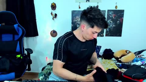 Javier online show from January 26, 2025, 12:48 am