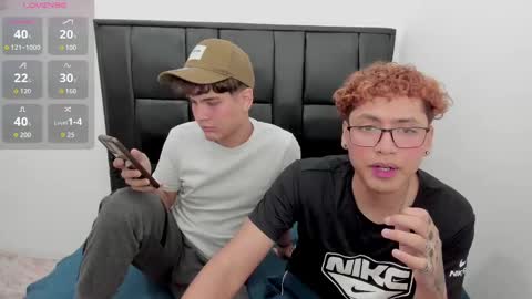 javieryalejandro online show from September 28, 2025, 9:20 pm