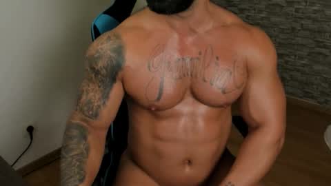 JaxonHunk online show from February 9, 2026, 1:09 am