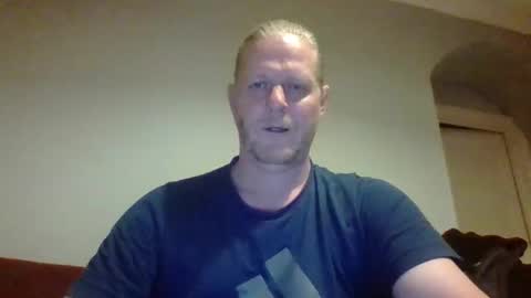 jaxx7777 online show from November 5, 2025, 4:01 am