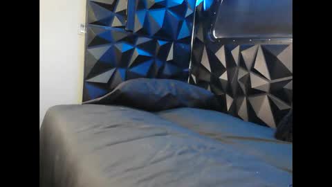 jax online show from January 21, 2025, 7:39 pm