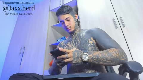 Michael online show from October 27, 2025, 2:32 pm