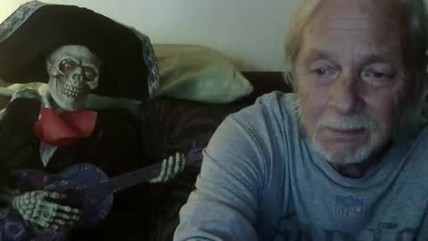 Snapshot of jay_jay1475 chatting on October 28, 2025, 6:10 pm jay-jay1475 online show from October 28, 2025, 6:10 pm