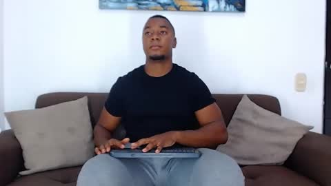 Snapshot of jay_smit chatting on January 6, 2025, 10:58 pm jay smit online show from January 6, 2025, 10:58 pm