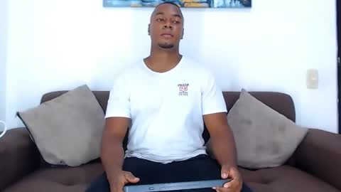 Snapshot of jay_smit chatting on January 14, 2025, 9:24 am jay smit online show from January 14, 2025, 9:24 am