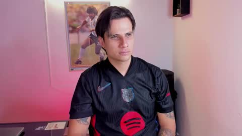 Jay Alvarrez online show from October 1, 2025, 7:09 pm