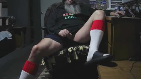 Grand Zaddy or Jay its casual online show from October 31, 2025, 6:47 am