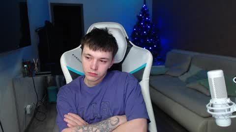 Jayce online show from December 23, 2024, 5:39 am