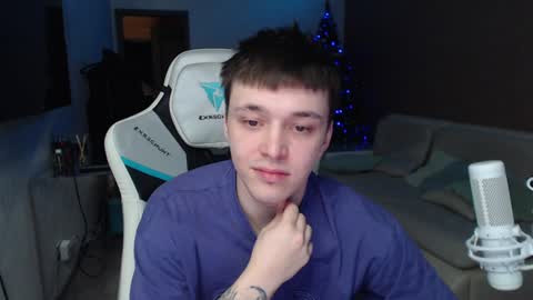 Jayce online show from December 23, 2024, 2:17 pm