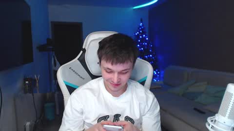 Jayce online show from January 10, 2025, 4:33 am