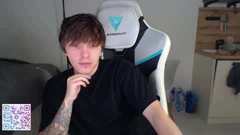 Jayce online show from October 4, 2025, 5:22 pm