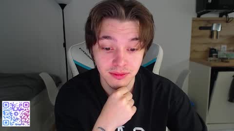 Jayce online show from October 19, 2025, 5:41 am