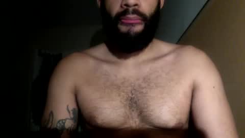 Snapshot of jayclit007 chatting on February 6, 2025, 12:33 am infogushy online show from February 6, 2025, 12:33 am