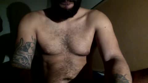 Snapshot of jayclit007 chatting on February 10, 2025, 4:52 am infogushy online show from February 10, 2025, 4:52 am