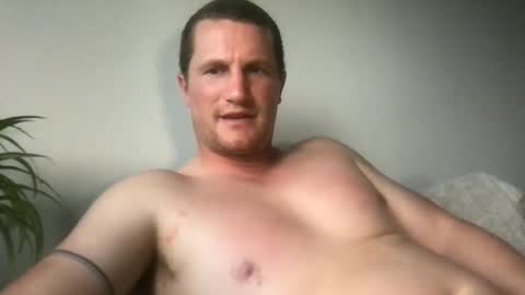 jaycup1989 online show from May 5, 2026, 12:51 am