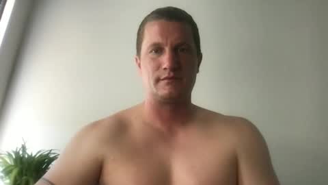 jaycup1989 online show from May 10, 2026, 4:34 pm