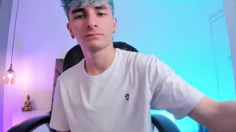jaydenvillalobos online show from October 5, 2025, 12:14 pm