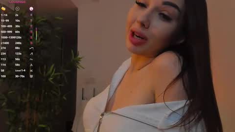 Snapshot of jaylee_kryss chatting on December 22, 2025, 6:05 pm Jay online show from December 22, 2025, 6:05 pm