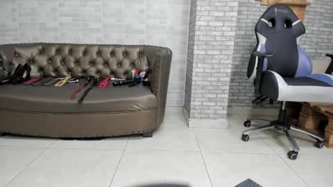 jaylen_bdsm online show from April 23, 2026, 12:04 pm