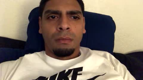 Jayfly online show from November 11, 2025, 1:33 pm