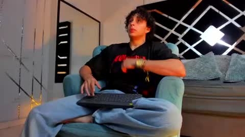Snapshot of jaytaylorr chatting on June 27, 2026, 11:37 am Jay Taylor online show from June 27, 2026, 11:37 am