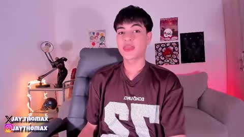 jaythomax online show from March 4, 2025, 8:27 pm