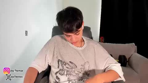 jaythomax online show from October 18, 2025, 7:25 pm