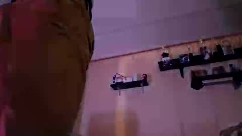 jayysbwc online show from November 3, 2025, 9:54 am