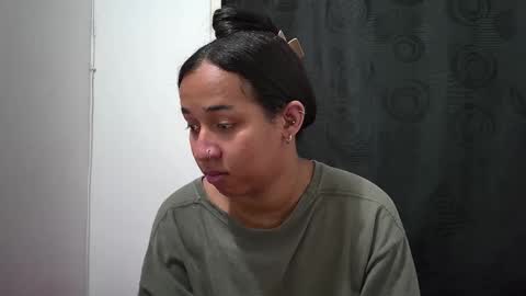 Snapshot of jaziel_wilsoon chatting on November 18, 2025, 12:27 am jaziel_wilsoon online show from November 18, 2025, 12:27 am