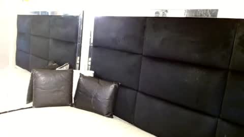 Jazmiinrosee online show from August 5, 2026, 12:41 pm